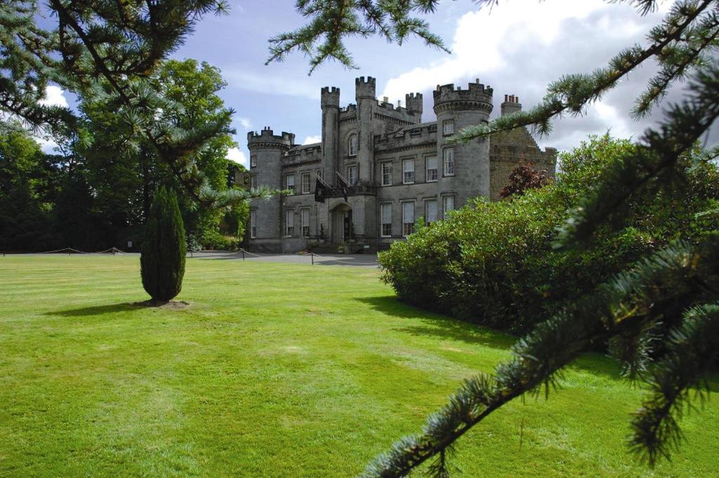 Airth Castle Hotel